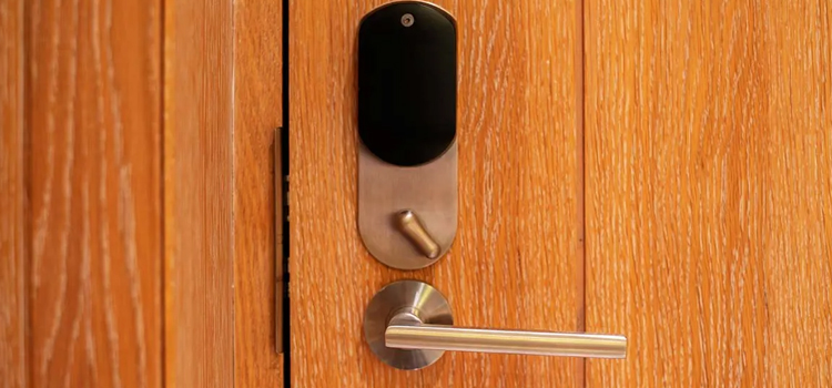 Automatic Locking Door Knob Alum Rock